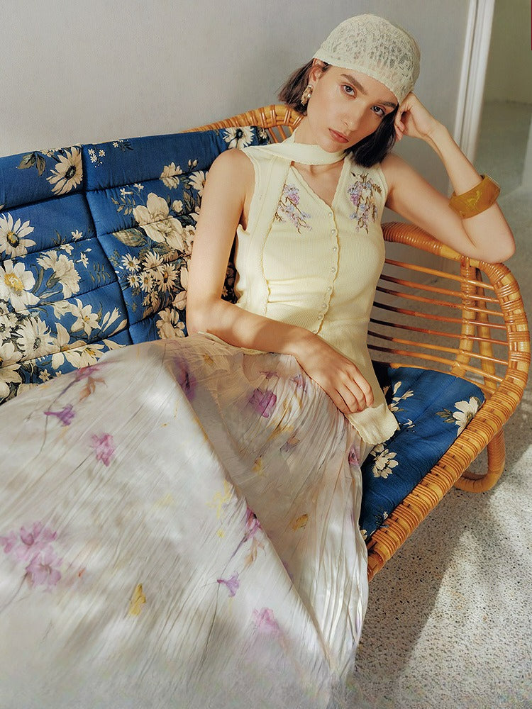 Embroidered Knitted Vest Sweater