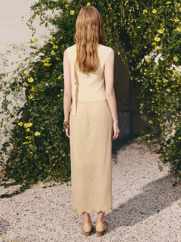 Silm Fit Flower Knitted Vest Sweater